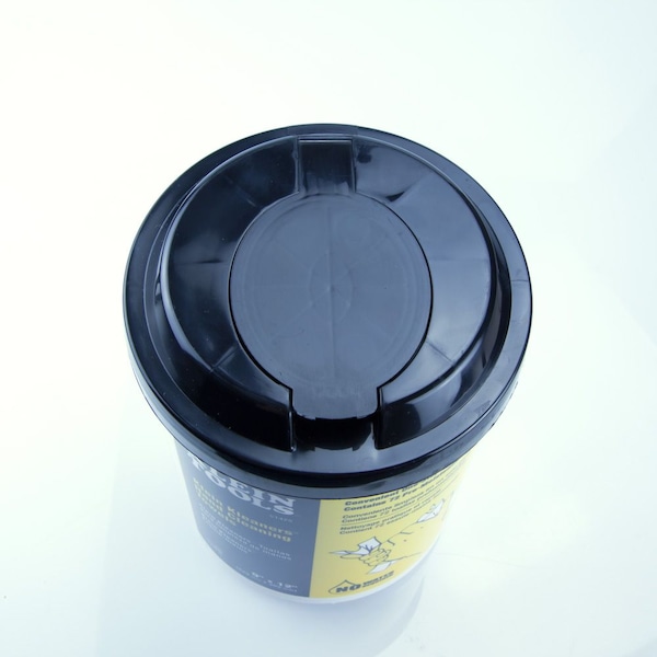 Klein Tools Klein Kleaners Hand Cleaning Towels, 72 Towels Per Container, Bucket, 9 in x 12 in - 51425