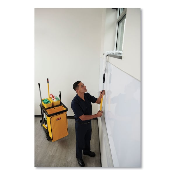 Rubbermaid Commercial Zippered Vinyl Cleaning Cart Bag, 24 gal, 17.25" x 30.5", Yellow - 1966719