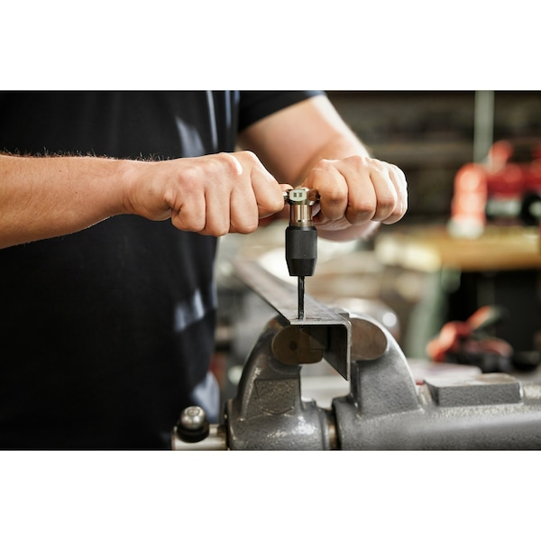Milwaukee Tool Tap Collet for Taps up to 1/2 in� & T Handle Bar - 49-57-5001