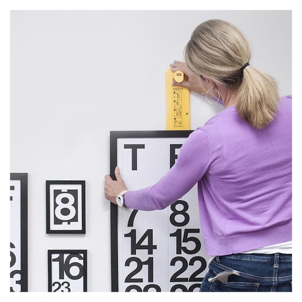 Under The Roof Under The Roof Decorating Hang and Level Yellow Assorted Picture Hanger 10 lb 1 each - 100119